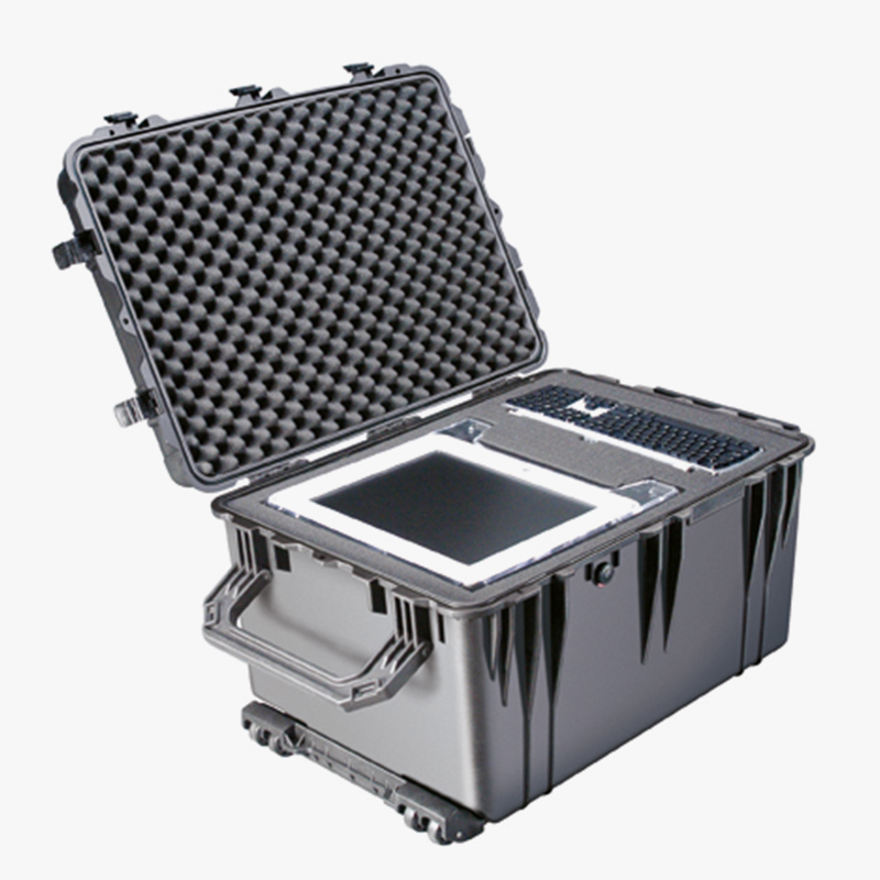 1660 case met trolley en twee wielen
